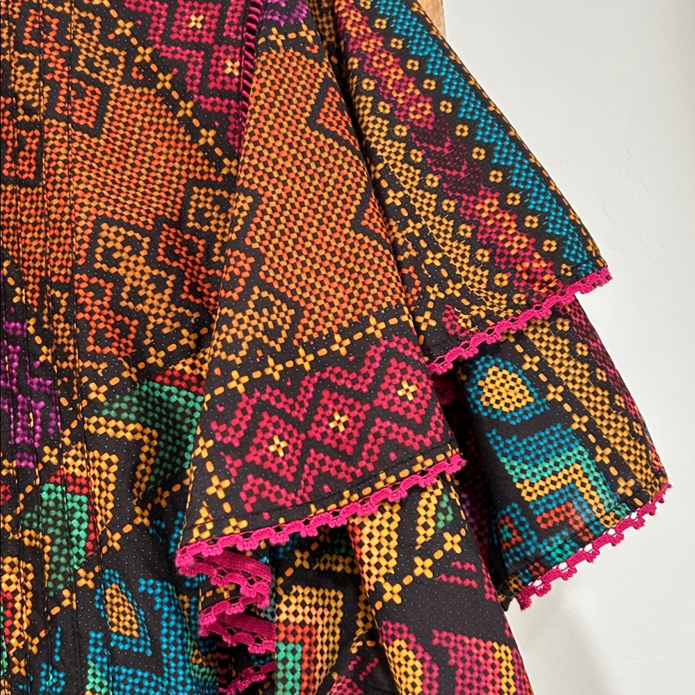 FARM Rio Multicolor Ruffled Crop Top with Geometric Print - Picture 2 of 4